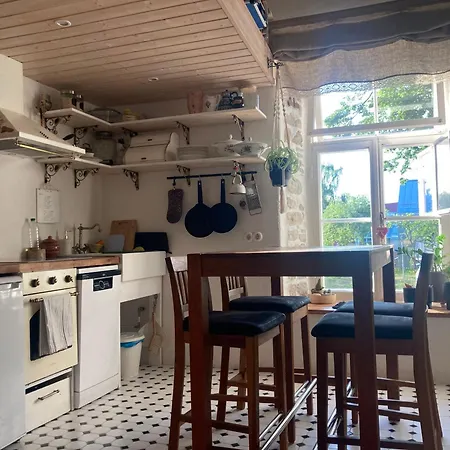 Apartment Old Town Getaway! Haapsalu